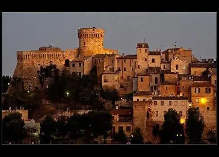 公寓 A Due Passi Dalla Fortezza Medievale